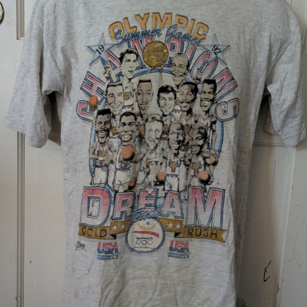 Vintage Olympic Champions Graphic T-Shirt - Gray